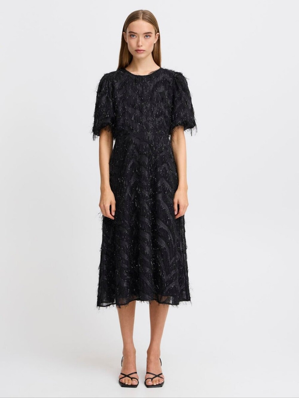 ICHI Ihcharlsti Black Textured Midi Dress